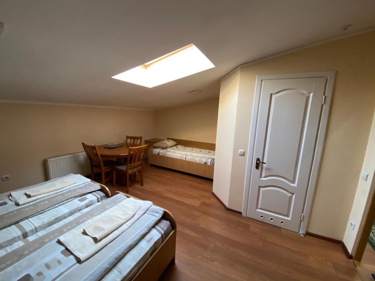 Ковчег Otel Çernivtsi Dış mekan fotoğraf