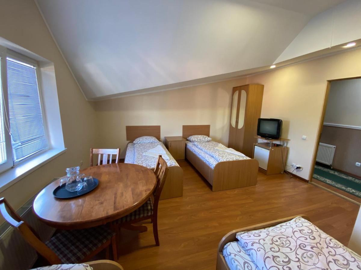 Ковчег Otel Çernivtsi Dış mekan fotoğraf