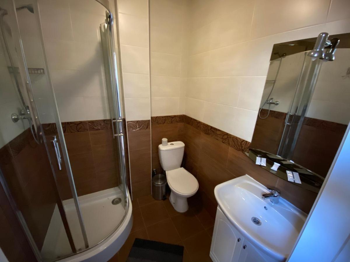 Ковчег Otel Çernivtsi Dış mekan fotoğraf